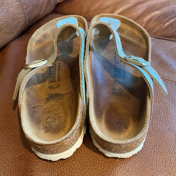 BIRKENSTOCK “Gizeh” Washed Metallic Aqua Sandals Size 39 - Picture 2 of 9